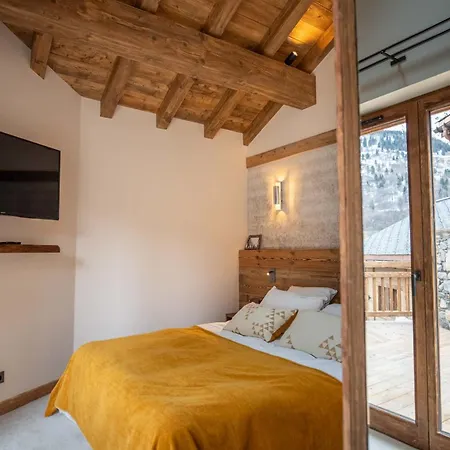 Yolo Chalet *